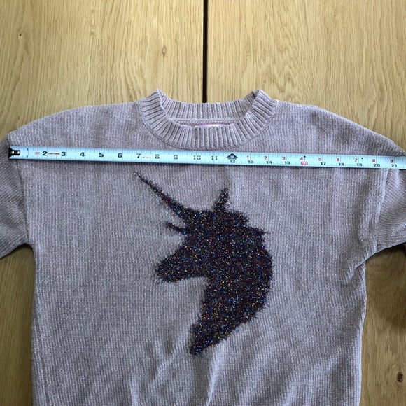 Girl’s sweater. - Picture 4 of 8